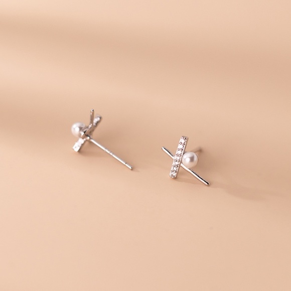 Sterling Silver Modern Pearl Rhinestone Earrings - Picture 2 of 5